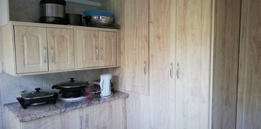 4 Bedroom Property for Sale in Hartbeespoort Rural North West